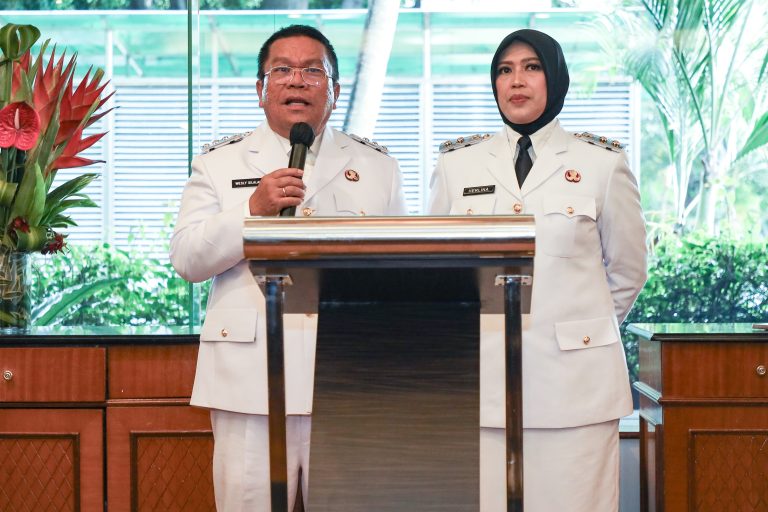 Wesly-Herlina Temu Ramah Pejabat dan Relawan di Hotel Aryaduta Jakarta Usai Dilantik