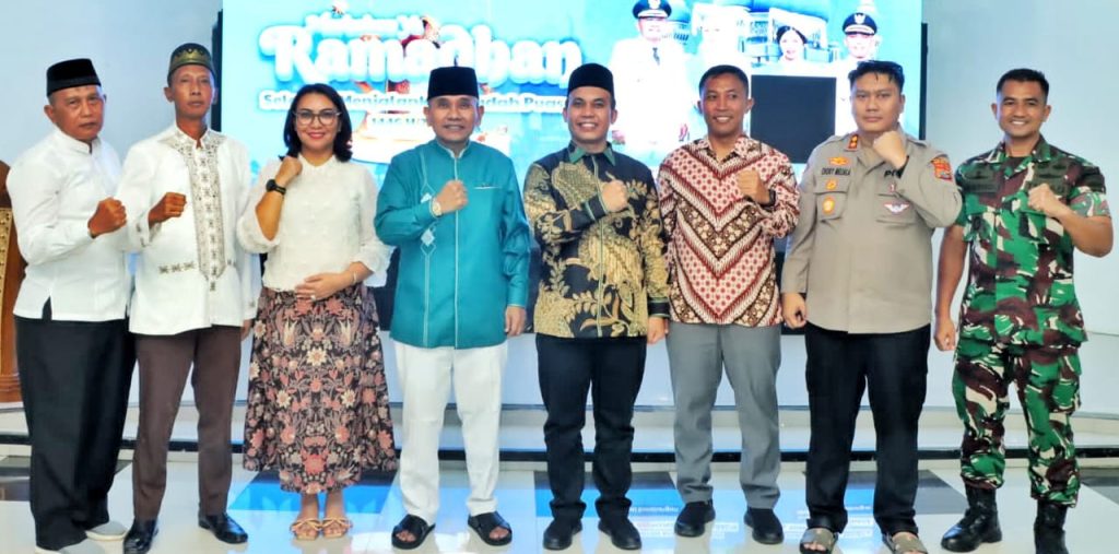 Bupati Anton Buka Puasa Bersama