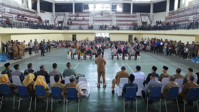 Pemkab Asahan Beri Bantuan Beras Kepada 1000 Kaum Dhuafa