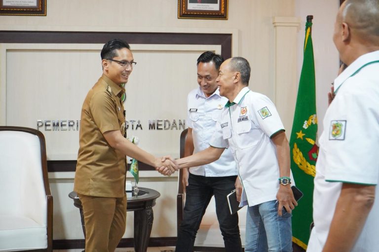 Rico Waas Berharap KONI Medan Ciptakan Simbol dan Brand Ambassador