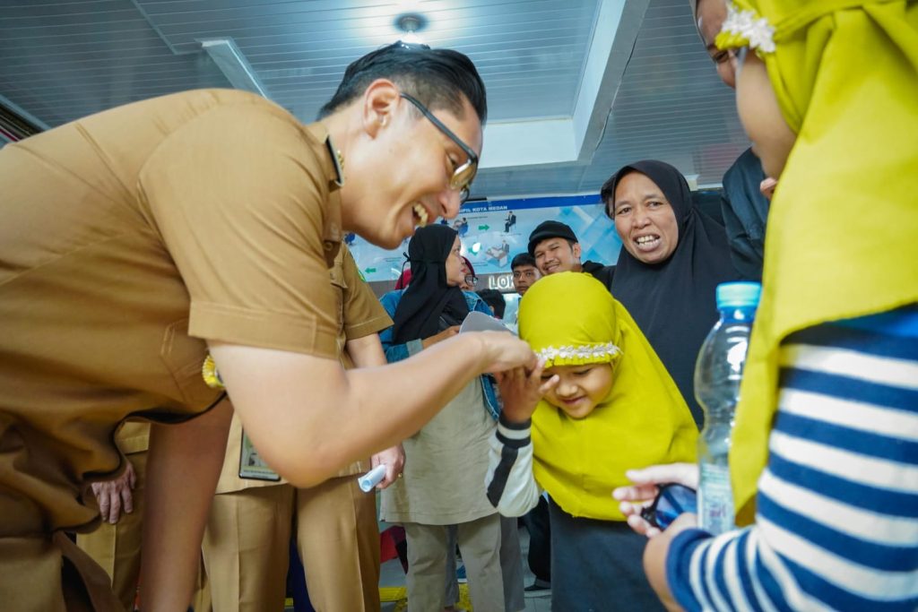 Rico Waas Sidak Disdukcapil
