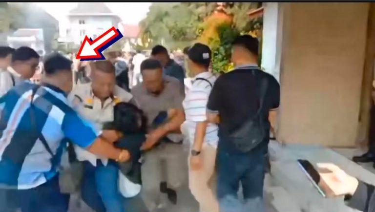 Robin Manurung Berpotensi Diberhentikan Buntut Kasus Pemukulan Demonstran