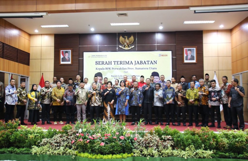 Watua DPRD Medan Hadiri Serah Terima Jabatan Kepala BPK Sumut