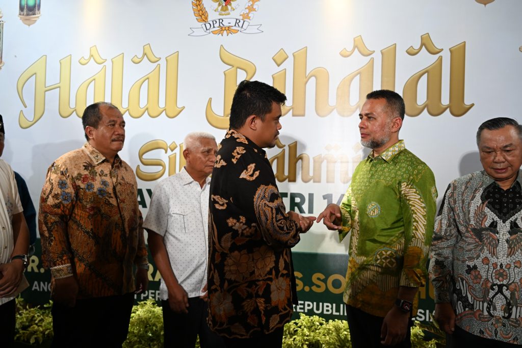 Bobby Nasution dan Wagub Surya Halalbihalal di Rumah Musa Rajekshah