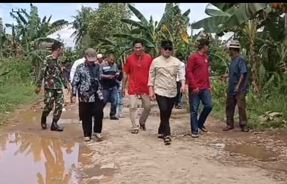 Pemkab Kubu Raya Bangun Jalan A. Yani 3