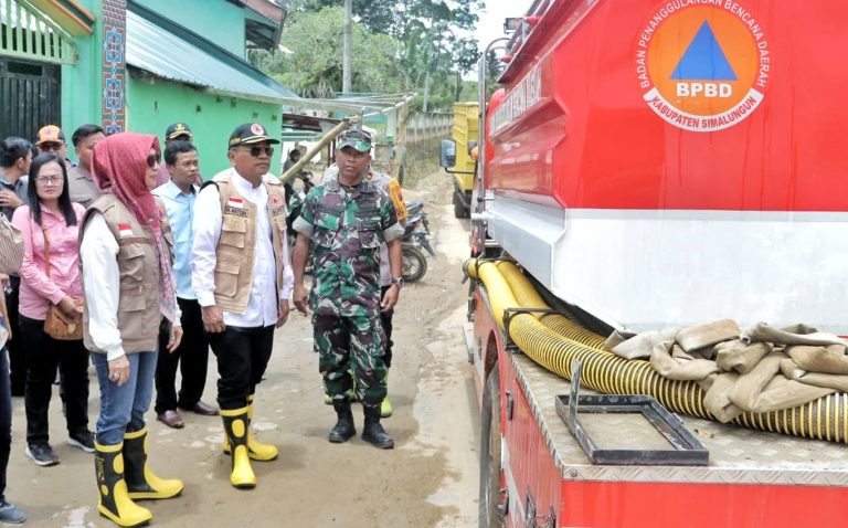 Pemkab Simalungun Tinjau Lokasi Banjir di Kecamatan Dolok Batu Nanggar