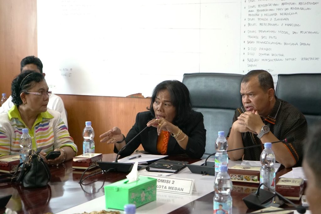 RDP Komisi 2 DPRD Kota Medan dengan Ikatan Bidan Indonesia Kota Medan
