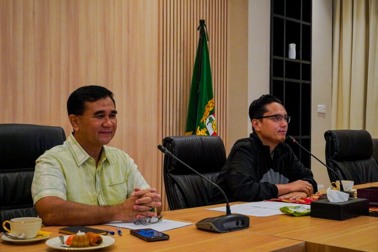 Rico Waas Gelar Pertemuan Dengan Wakil Ketua Komwil I Apeksi
