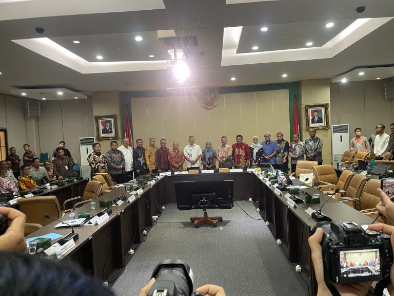 Wabup Asahan Ikuti Rakor Lintas Sektor RTRW dan RDTR