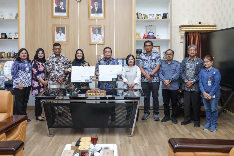 Walkot Wesly dan Kepala BPJS Ketenagakerjaan Siantar Teken MoU