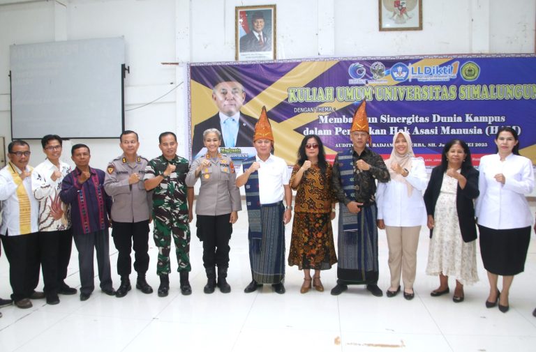 Wawalkot Herlina Hadiri Kuliah Umum di USI Bersama Wamen HAM