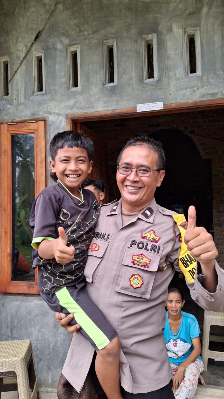Bhabinkamtibmas Kelurahan Kwala Bingai Motifasi Semangat Anak-anak usia dini agar tidak kecanduan Gadget