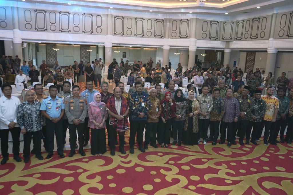 Bupati Asahan Tanda Tangani Nota Kesepahaman Program MBG