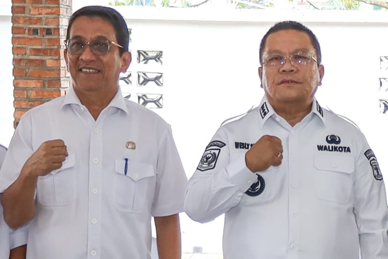 Pemko Siantar Serahkan Hewan Qurban Melalui Panitia Masjid An-Nur