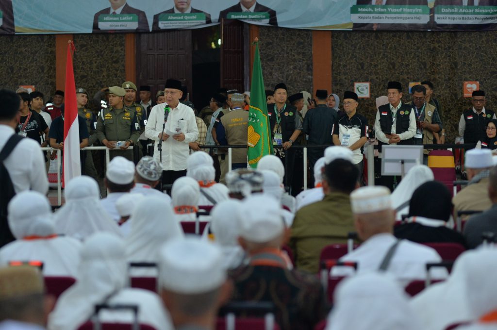 Sambut Kepulangan Jemaah Haji Kloter I Asal Kota Padangsidimpuan