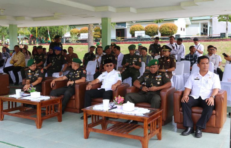 Sekda Junaedi Hadiri Sertijab Danyon 122TS di Mako Yonif Simalungun