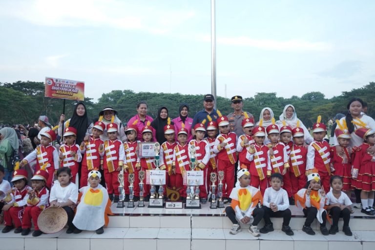 Wabup Asahan Tutup Marching Festival ke-III Tahun 2025