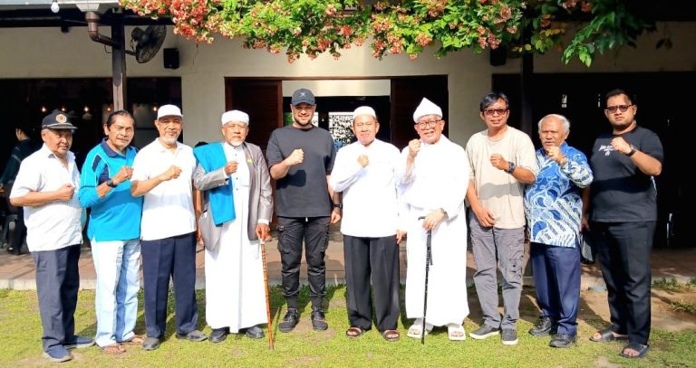 Doa Tiga Ulama Besar dan FKDM Sumut untuk El Adrian Shah