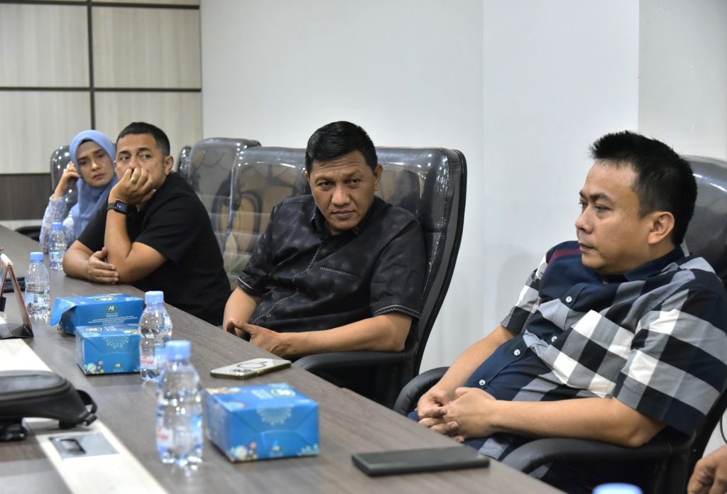 Kunjungan Kerja Badan Legislasi DPRK Banda Aceh