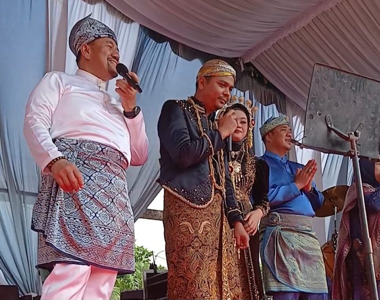 Masyarakat Batu Bara Berduyun-duyun Ucapkan Selamat kepada Bupati Baharuddin