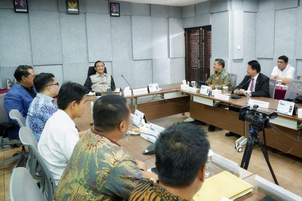 Togap Simangunsong Dilantik Jadi Sekdaprov Sumut