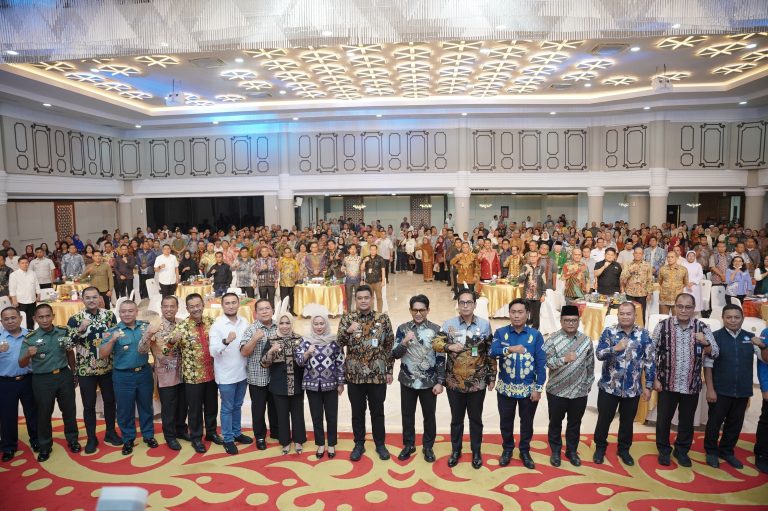 Walkot Wesly Hadiri FGD Bersama Gubsu Bobby Nasution di Medan