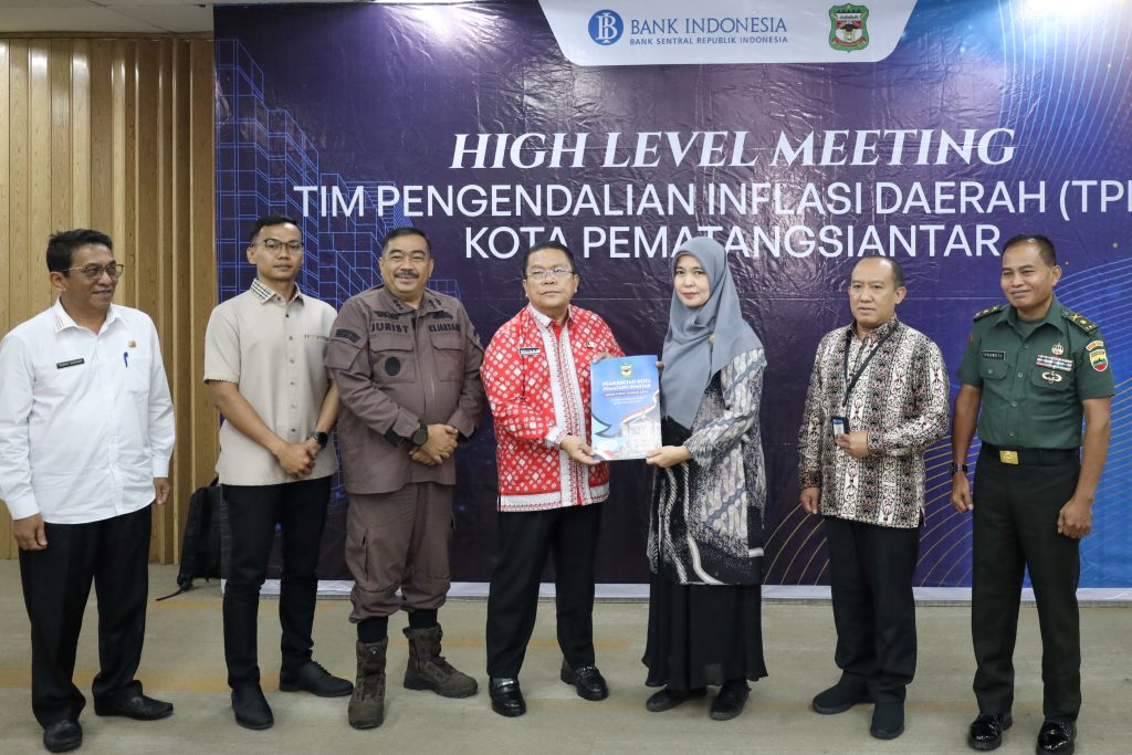 Walkot Wesly Hadiri High Level Meeting Tim TPID Kota Siantar