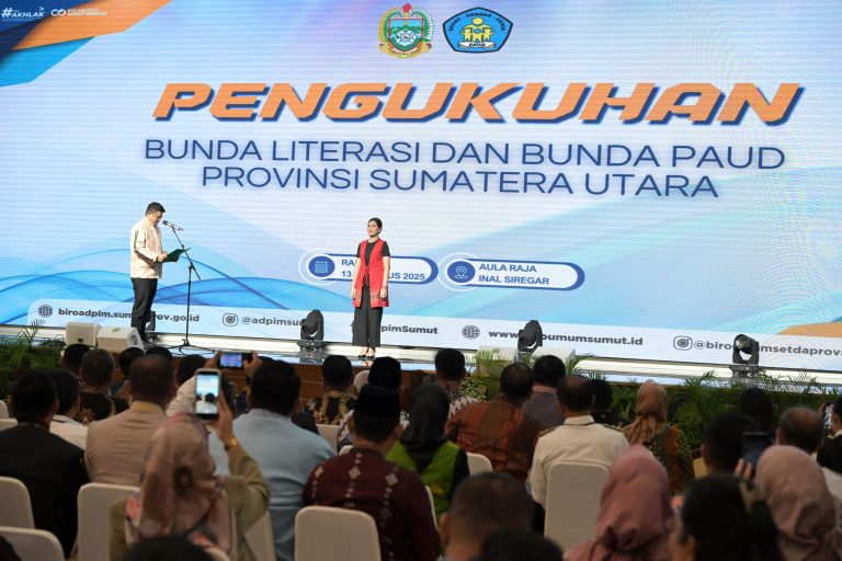 Gubernur Bobby Nasution Kukuhkan Bunda Literasi dan Bunda PAUD Sumut