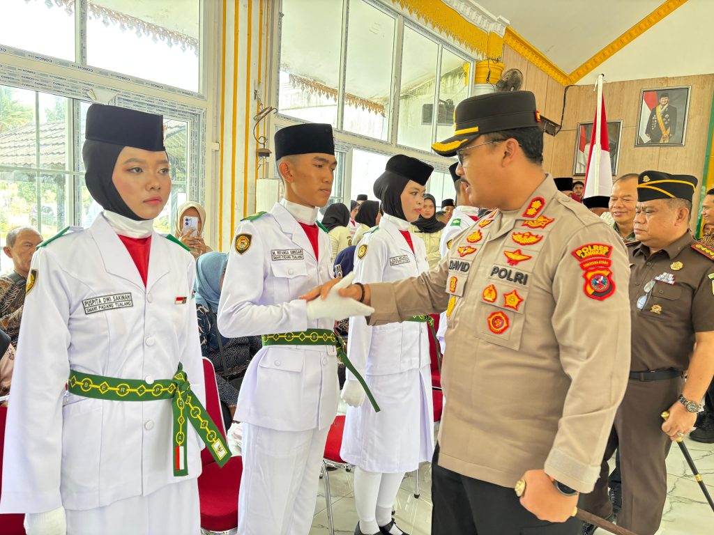 Kapolres Langkat Hadiri Pengukuhan Paskibra HUT RI ke-80