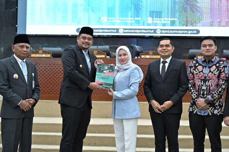 Bobby Nasution Sampaikan Ranperda P-APBD 2025