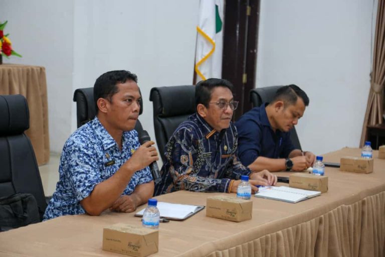 Sekda Junaedi Pimpin FGD Soal Rencana Perobohan Gedung IV PD PHJ