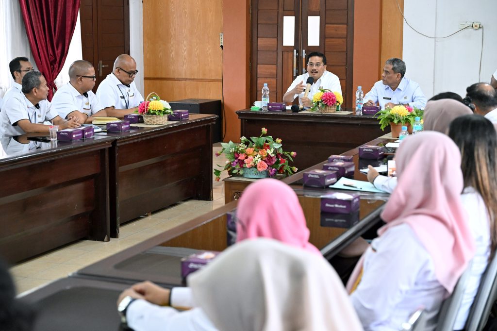 Sekdaprov Sumut Minta Dinas PKP Terus Berinovasi Wujudkan Rumah Layak Huni