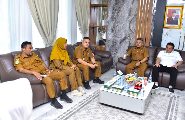 Audiensi Wakil Ketua DPRD Medan soal Keluhan Warga Kelurahan Bantan Timur