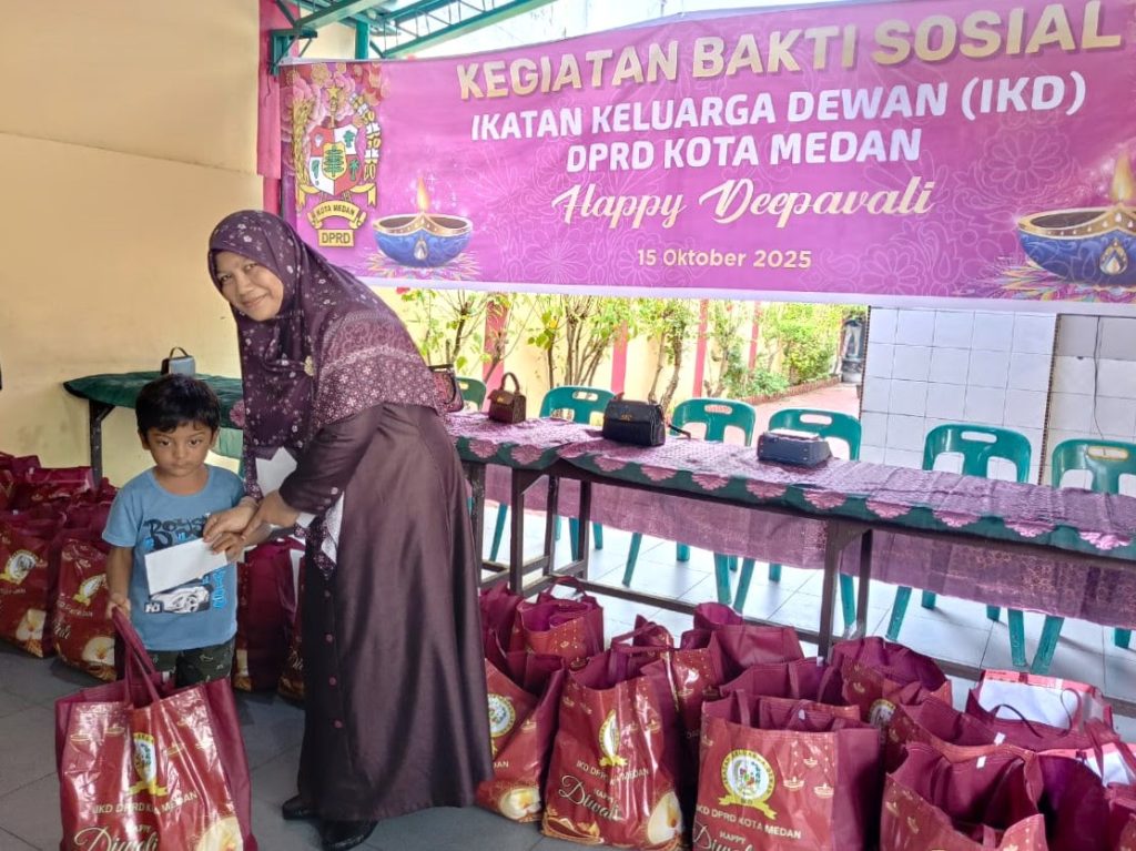 Kegiatan Bakti Sosial Ikatan Keluarga DPRD Kota Medan