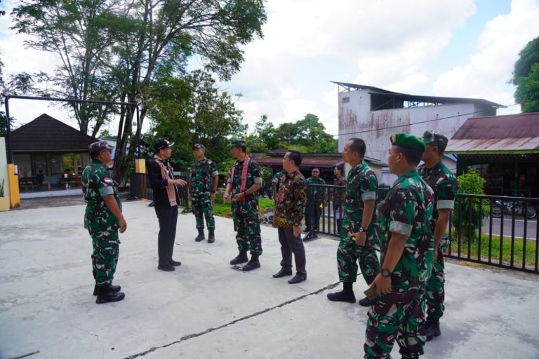 Korem 121/Abw sambut Tim Staf Teritorial Angkatan Darat