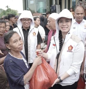 Gerindra Sumut Bagikan 5.000 Paket Makanan