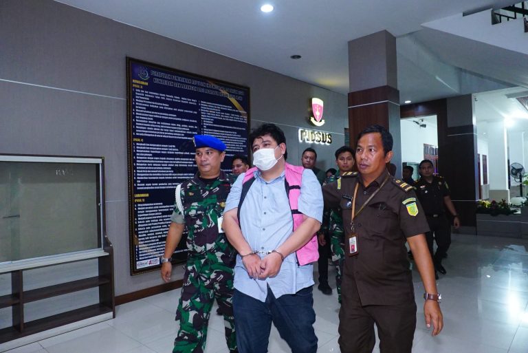 Pejabat Bank Sumut KCP Krakatau Ditahan Jaksa