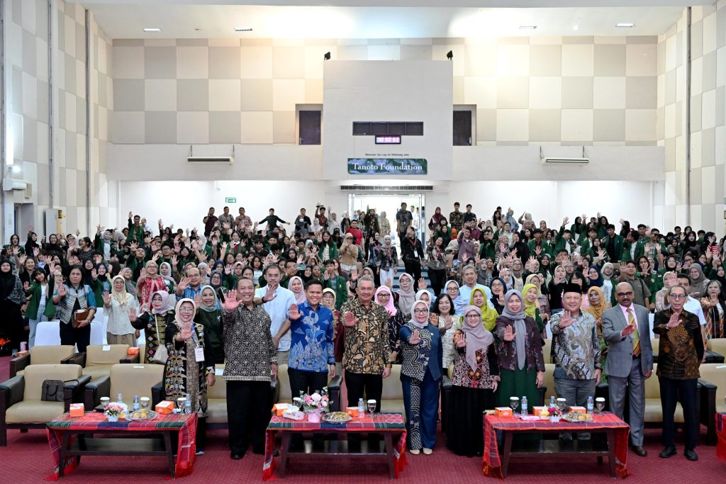 Pj Sekdaprov Hadiri Dies Natalis ke-45 FISIP USU, Sumut