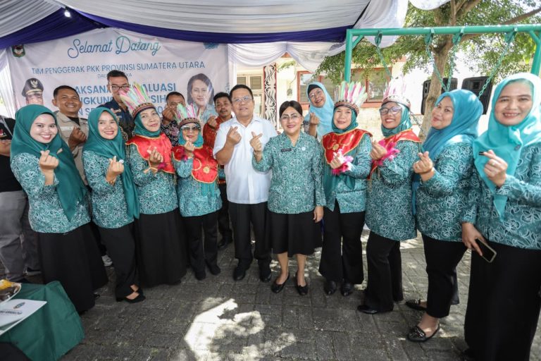 Walkot Wesly Hadiri Evaluasi LBS di Kelurahan Bah Sorma