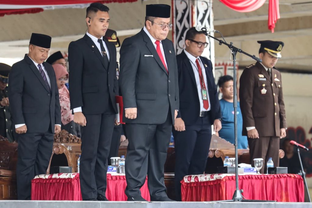 Walkot Wesly Jadi Inspektur Upacara Peringatan Hari Pahlawan