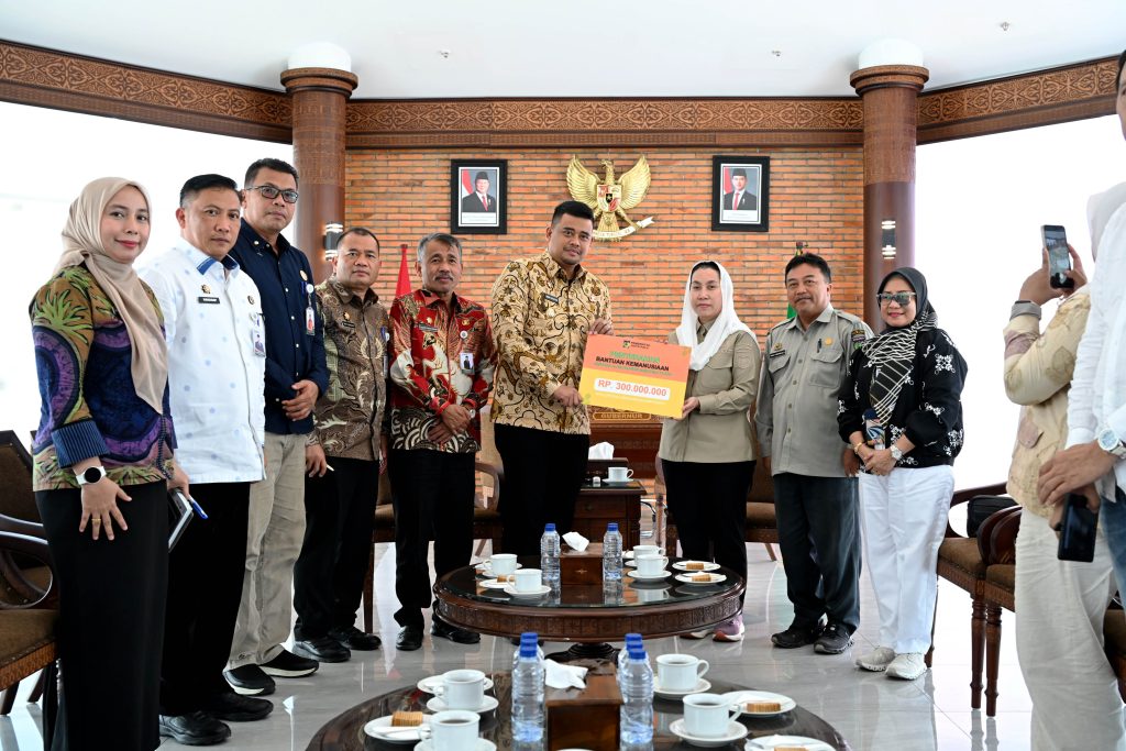 Bobby Nasution terima Bantuan dari Kota Palu