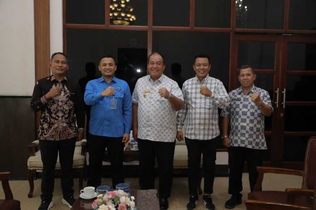 Bupati Asahan Terima Kunjungan Staf Khusus Kementerian Kelautan dan Perikanan RI