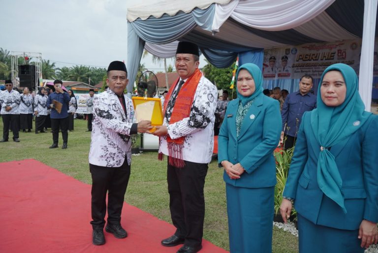 Bupati Asahan hadiri Hari Guru Nasional 2025