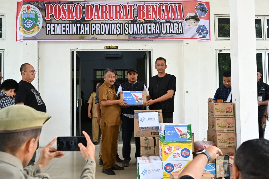 Posko Darurat Bencana Pemprov Sumut Terima Bantuan Logistik hingga Layanan Internet Starlink dari Komdigi untuk Korban Banjir Longsor