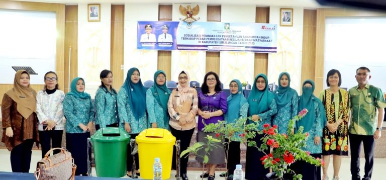 Sosialisasi Lingkungan Hidup PKK di Simalungun