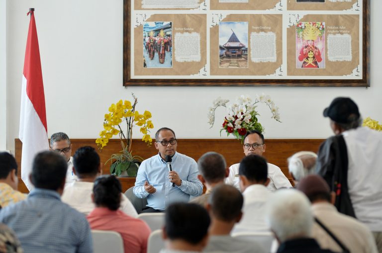 Proyek Pembangunan Jalan di Kawasan Sipiongot Dilanjutkan