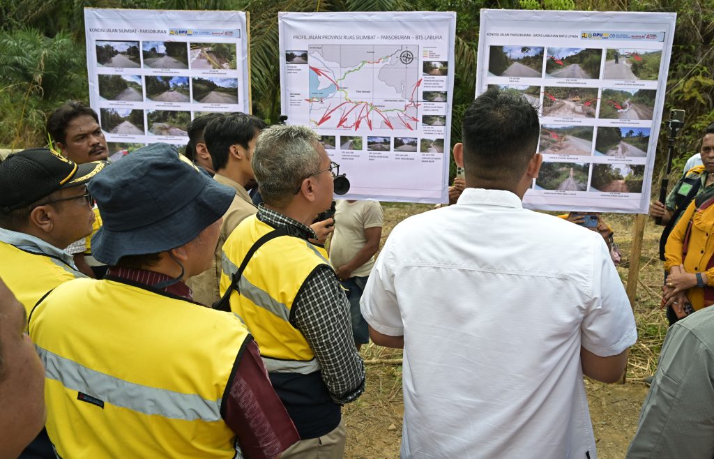 Jalan Provinsi yang Menghubungkan Kabupaten Toba dan Labura Segera Dibangun
