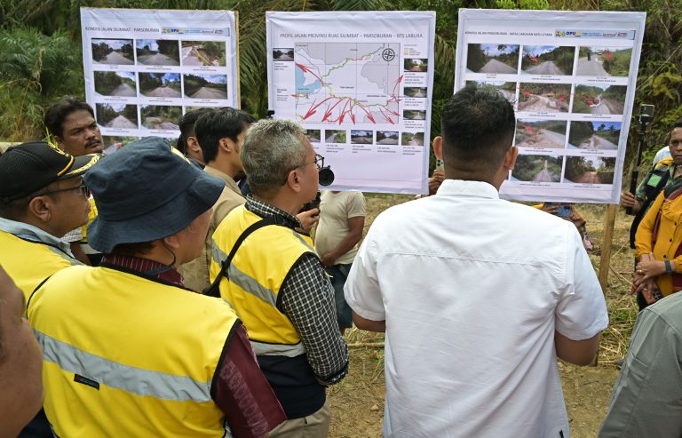 Jalan Provinsi yang Menghubungkan Kabupaten Toba dan Labura Segera Dibangun