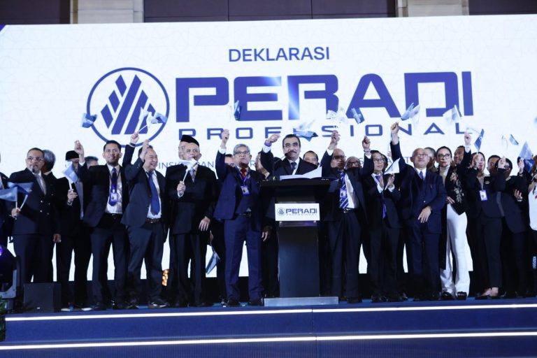 PERADI PROFESIONAL Dorong Reformasi PPA dan Pengawas Advokat Independen