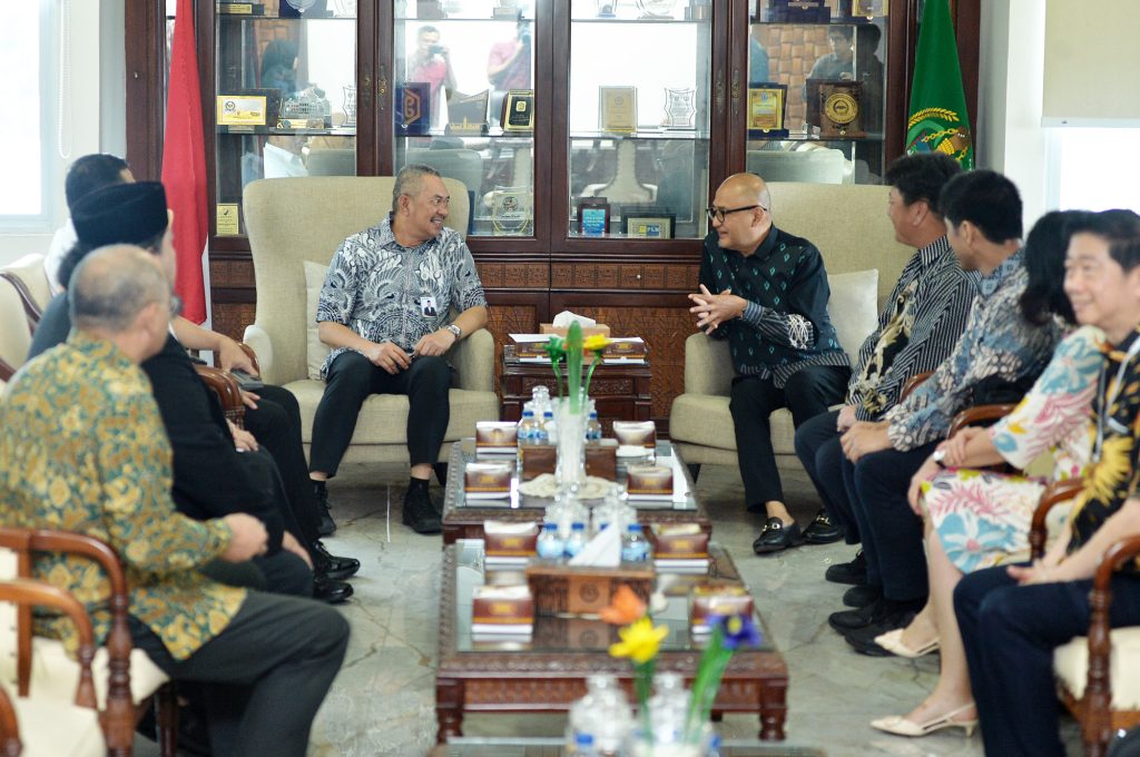 Pemprov Sumut Tawarkan KEK Sei Mangkei dan BRT